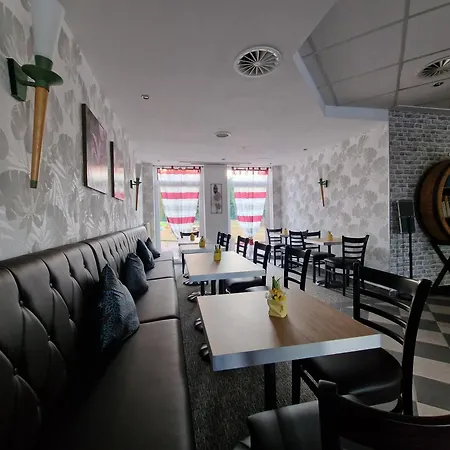 A2 3* Schopsdorf (Gentin)